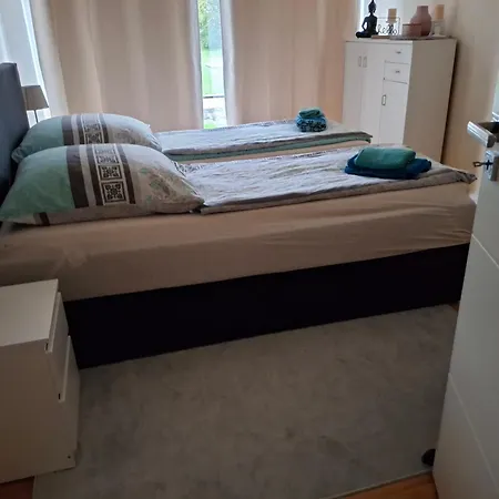 Unter Der Kuehlung Apartment